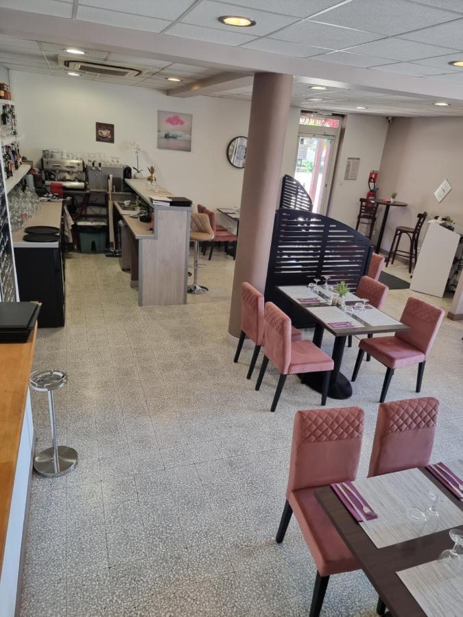 Auberge De La Nougatine Eu La Coucourde Esterno foto